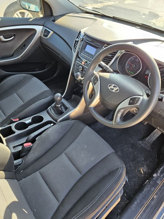 Hyundai i30 на части
