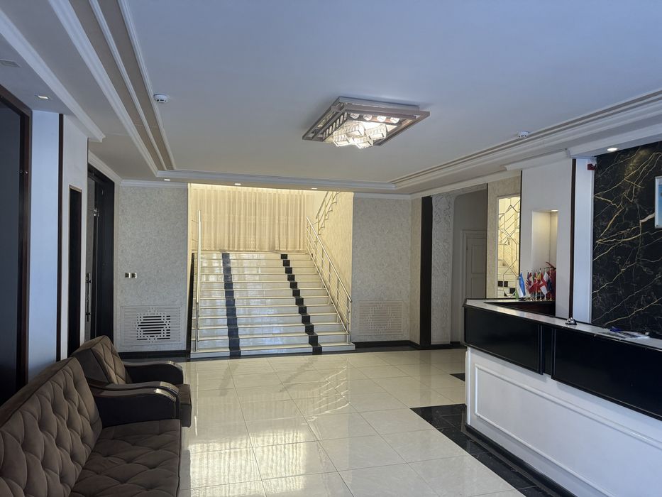 Урганч шахрида клиникага мулжалланган 3. Каватли бино ижарага берилади