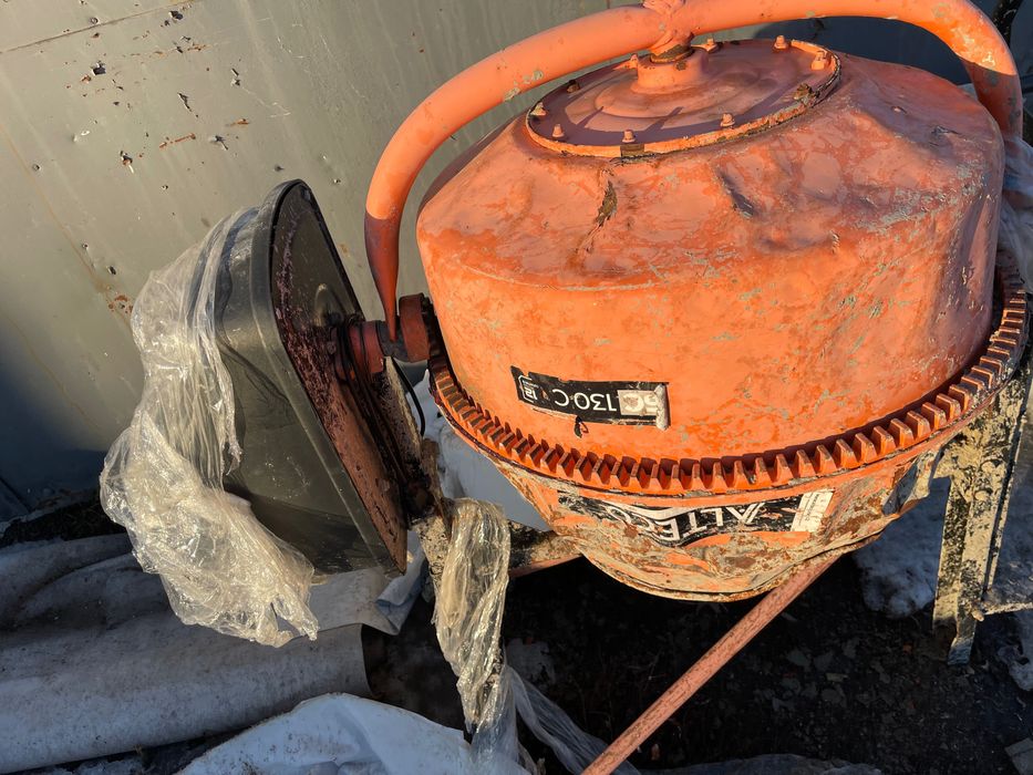 Продам Бетономешалку