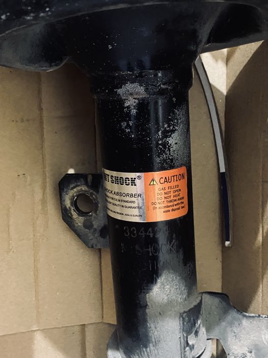 амортизатор камри 30-35