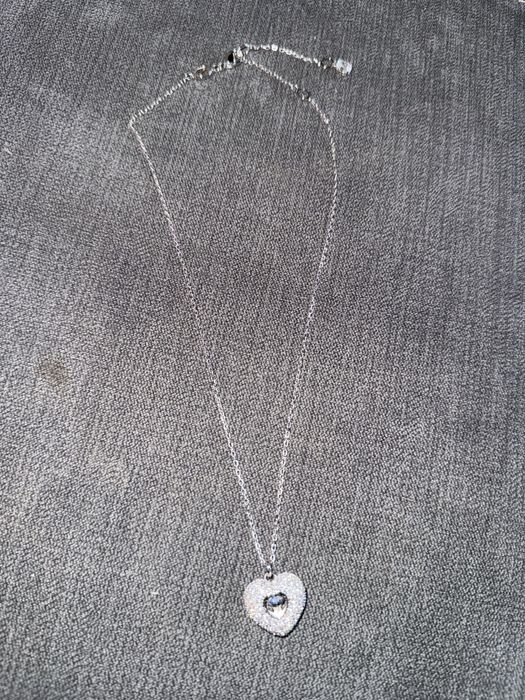 Колие Swarovski с висулка сърце