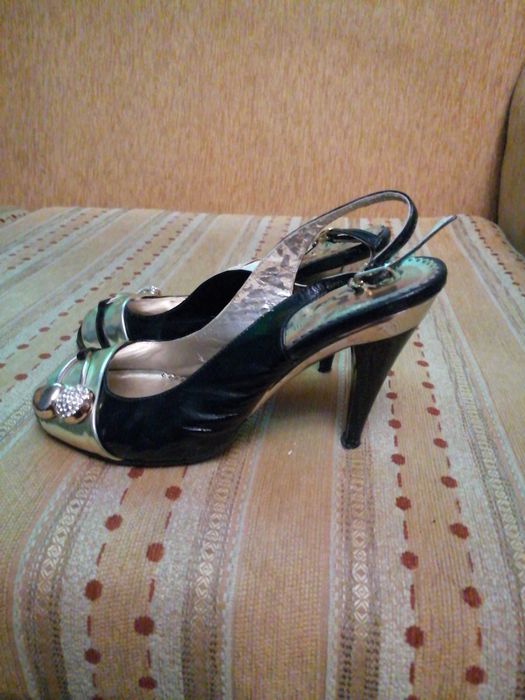 Туфли 37 размер (23,5)