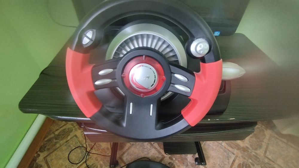 Компьютер Dell .