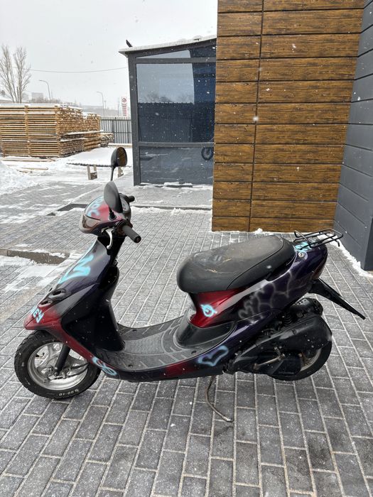Honda Dio 34 на полном ходу