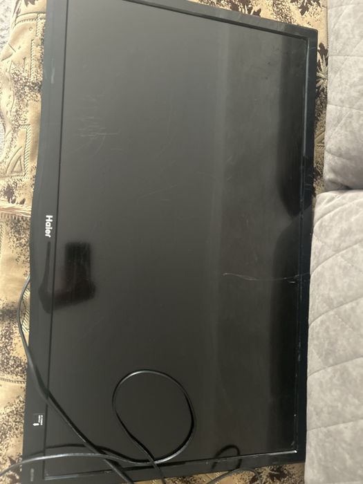 Продам телевизор haier LE32T1000