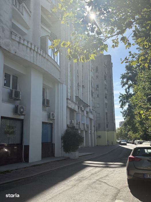 Unirii,O.Goga,ap.2 camere,et.2, 70mp,renovat,loc parcare 650Euro/luna