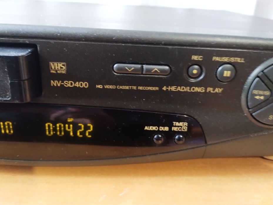 видео Panasonic VHS NV-SD400