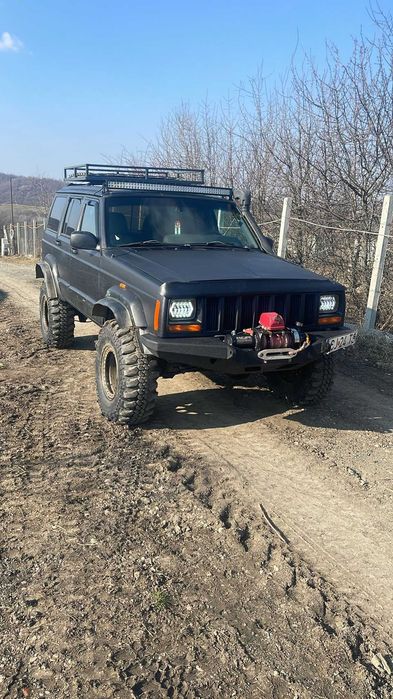 JEEP Cherokee 0 — imagine 2
