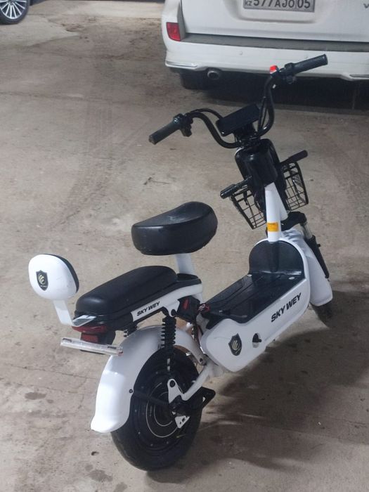 Электронный скутер