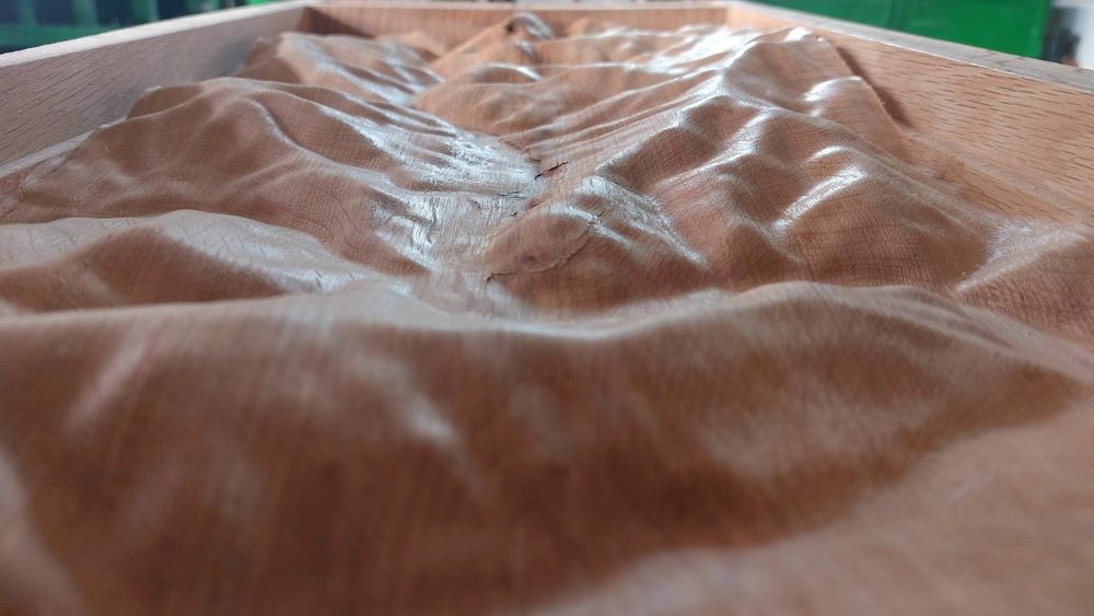 Servicii CNC personalizate - Harti topografice 3D din lemn