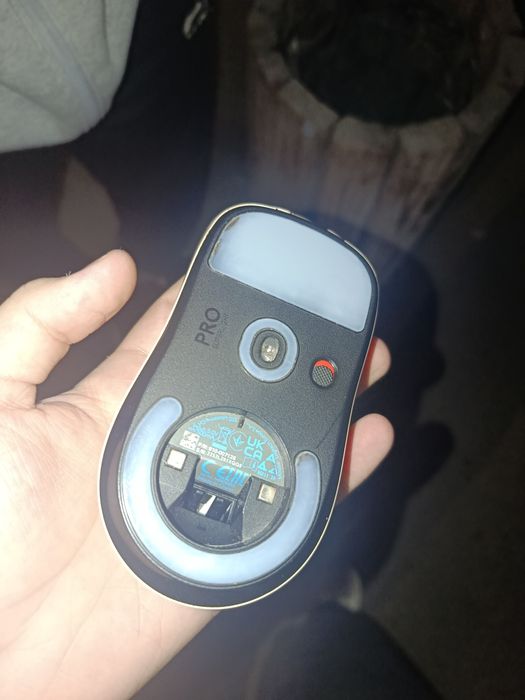 Logitech x super light