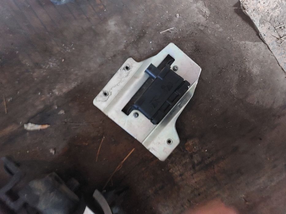 ESP сензор е90 е91 бмв  2.0д 184кс bmw e90 e91 2.0d