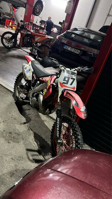 Cross Honda Cr250 2t
