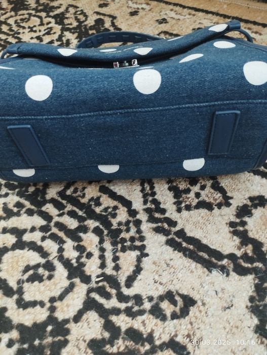 нова дамска чанта