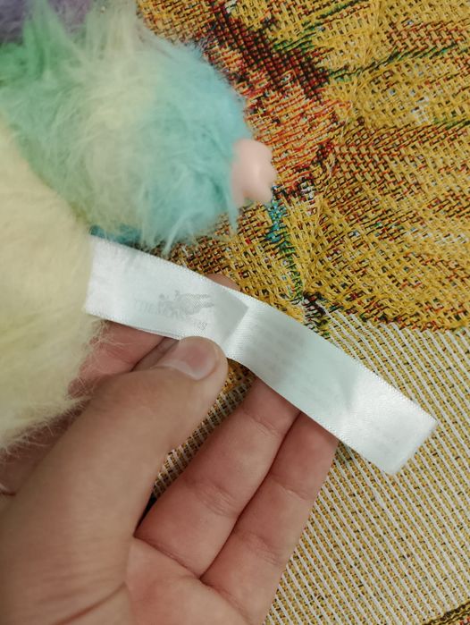 Продам оригинал игрушку Лабубу!