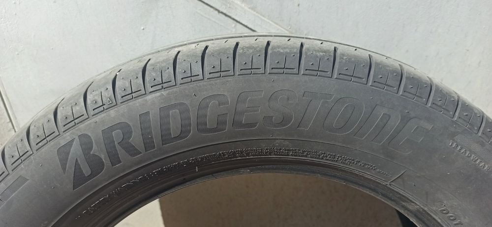 4 броя гуми Bridgestone от Toyota Rav 4