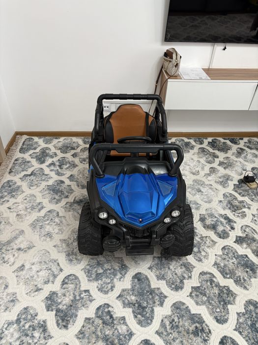 Джип на пульте управление