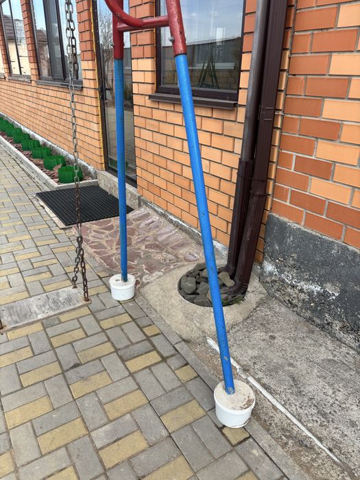 Детские качели металлические