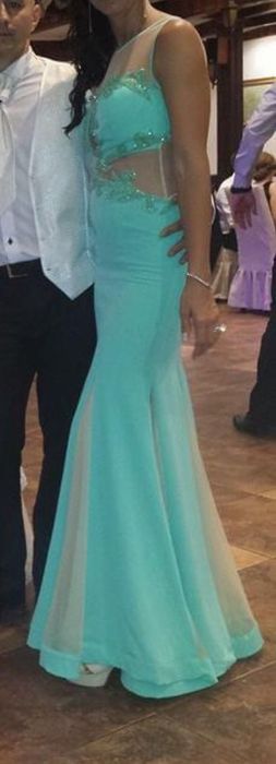 Rochie elegantă nuntă