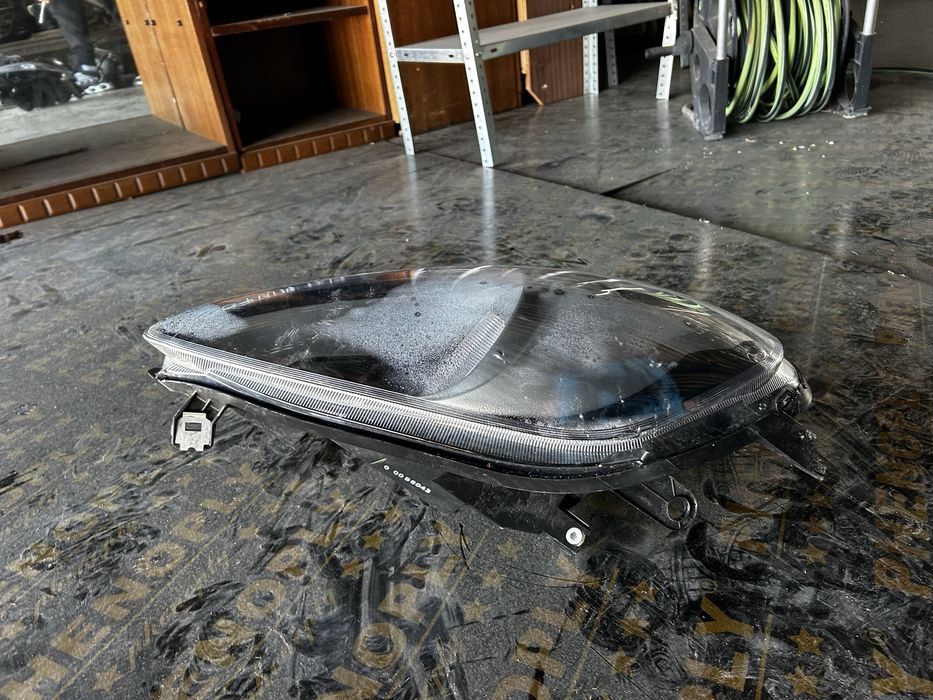 Фар за Fiat Punto