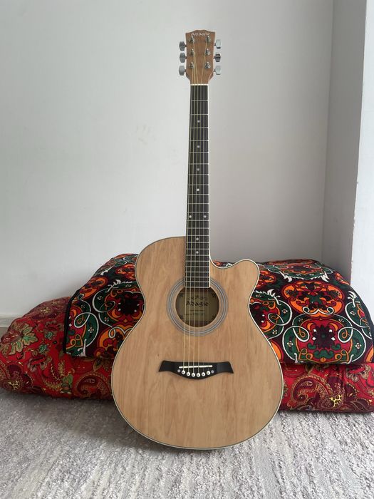 Adagio гитара сатылады срочноо