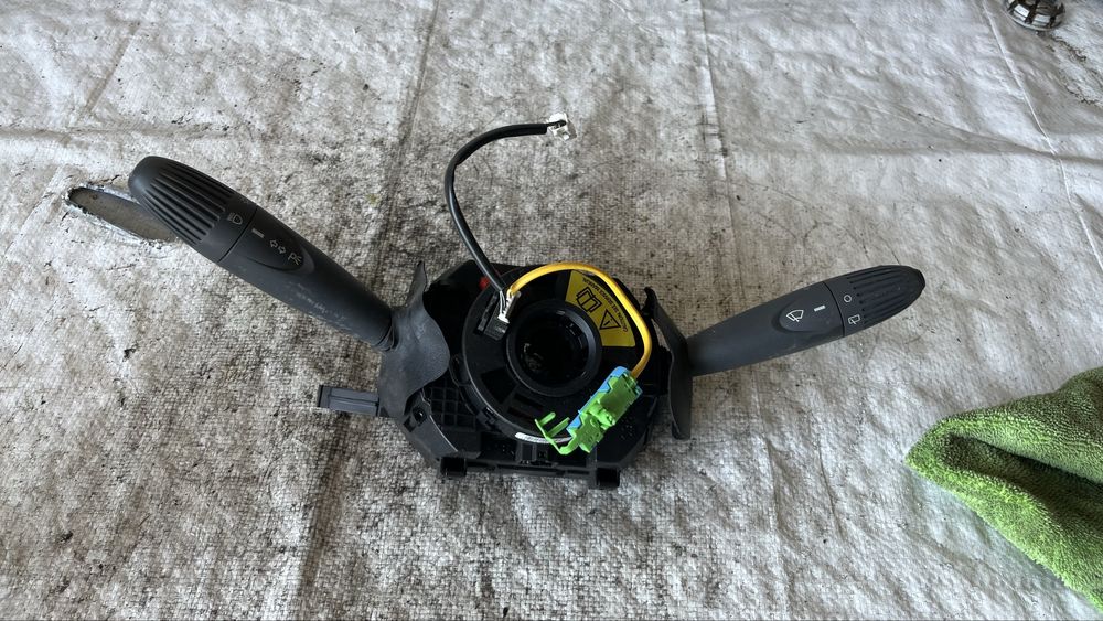 Fiat Punto лостчета за волани лентов кабел