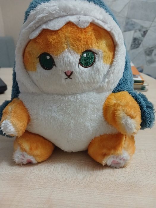Игрушка кошка-акула