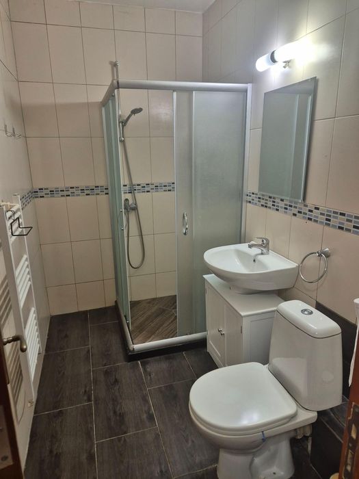 Дава се под наем Тристаен апартамент в Варна, Базар Левски - 107 кв.м за 648.21 € - Снимка #7