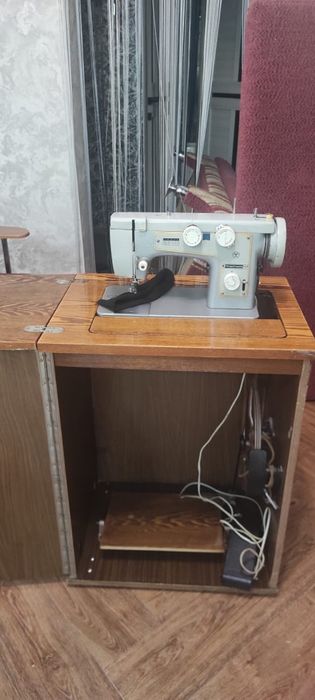 Швейная машинка