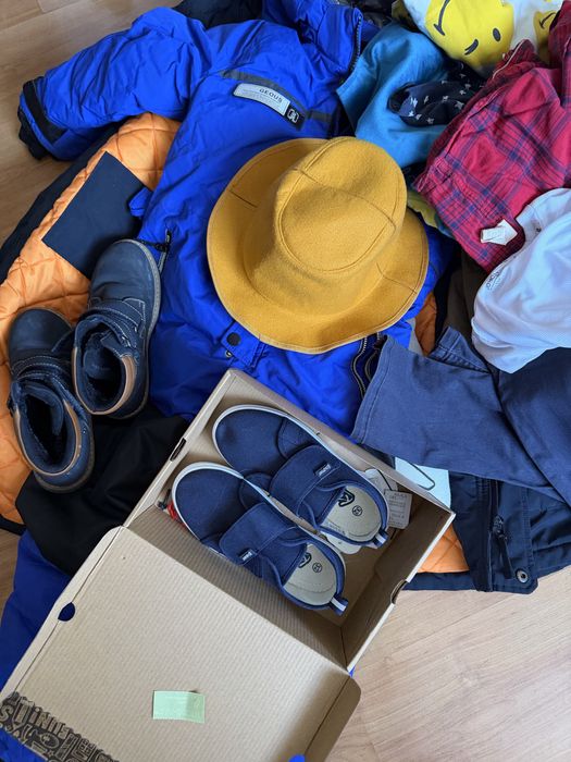 Вещи и обувь 7-8 лет