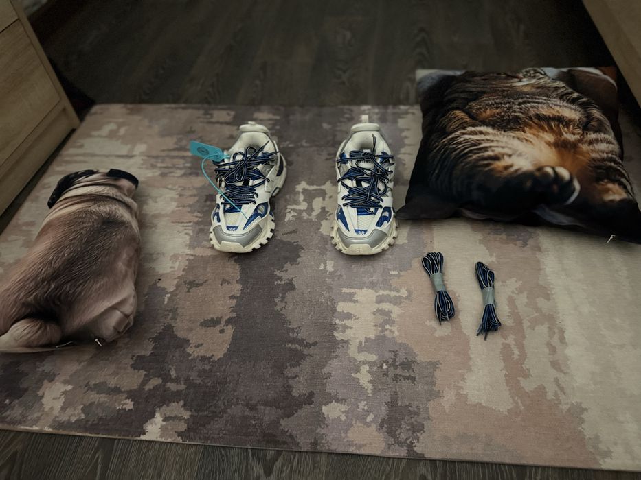 Balenciaga/track size 38