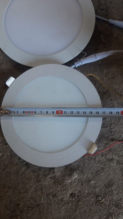 Продам софиты светодиодные б/у