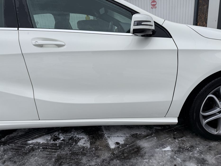 Usa portiera dreapta fata spate Mercedes w176 A class