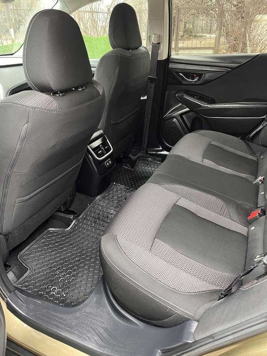 продам Subaru Outback 2021