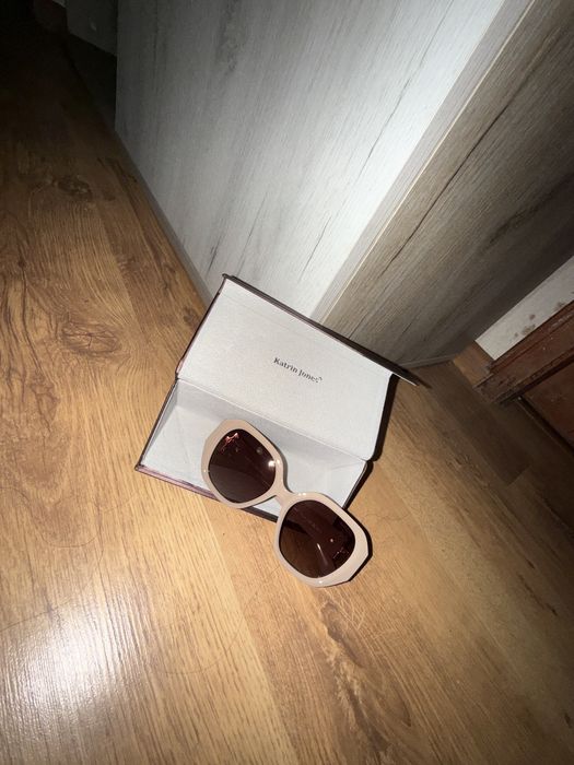 Слънчеви очила Katrin jones