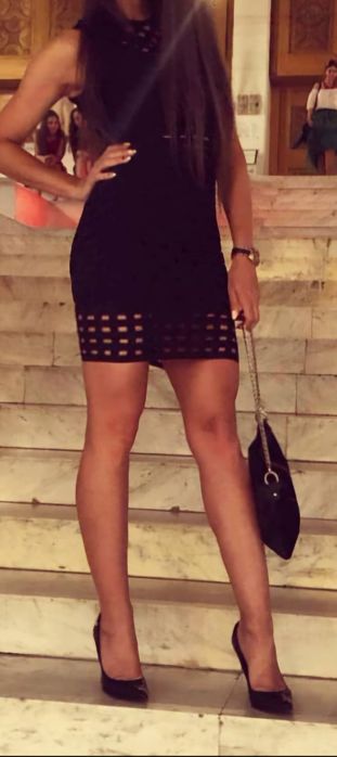 Вечерна оформяща  рокля