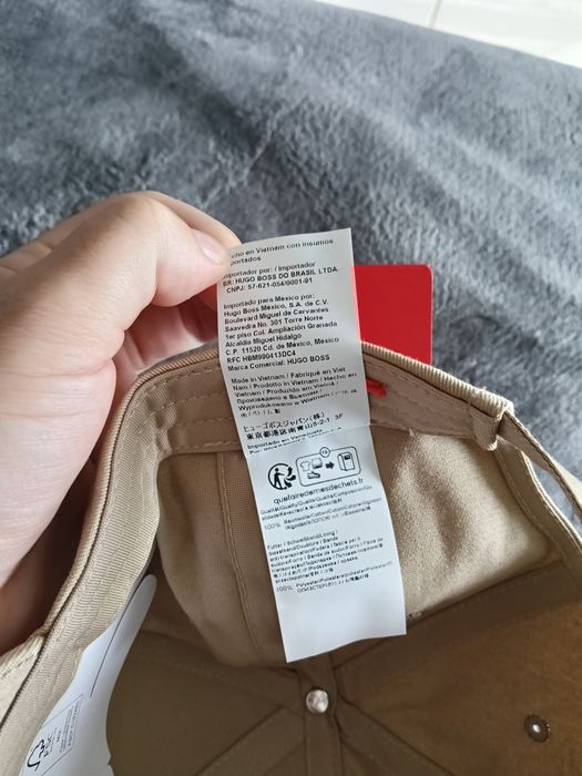 HUGO Jake-Me șapcă unisex maro cu logo metalic mic OS noua originala