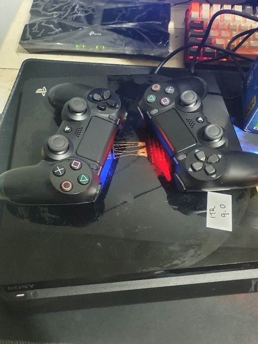 Play Station 4 SLIM ORGINAL