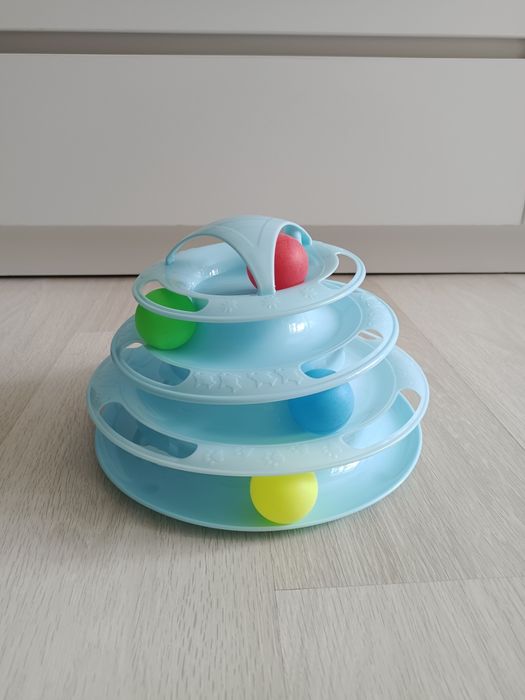 Переноски, боксы , лежанки