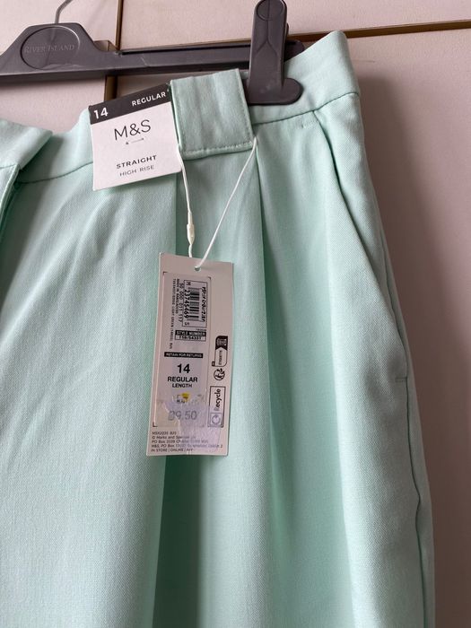 Дамски панталон с широк крачол на M&S