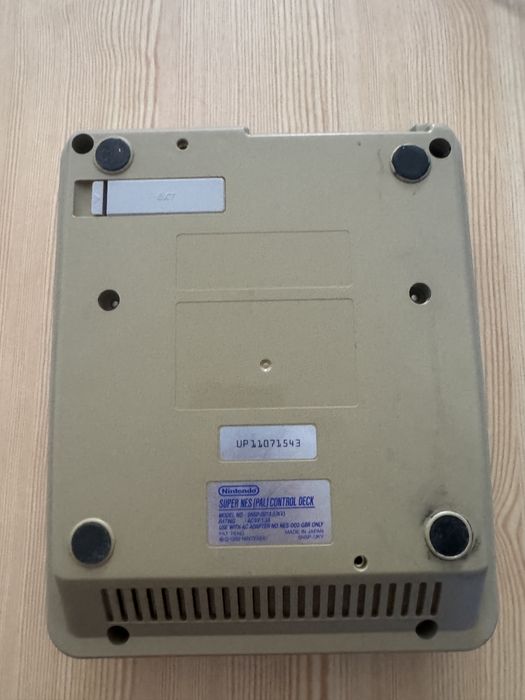 SNES pentru piese