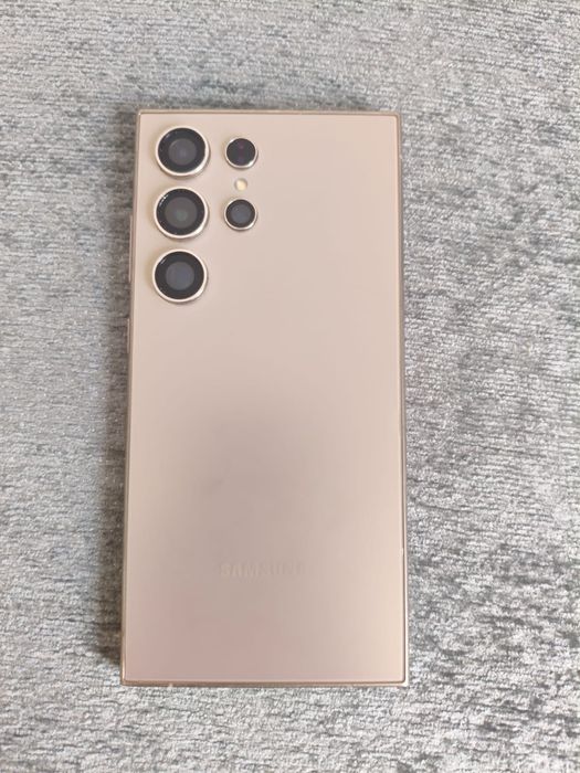 Samsung S24 Ultra 256/12