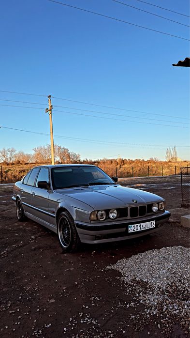 Bmw e34 525I в хорошем состоянии