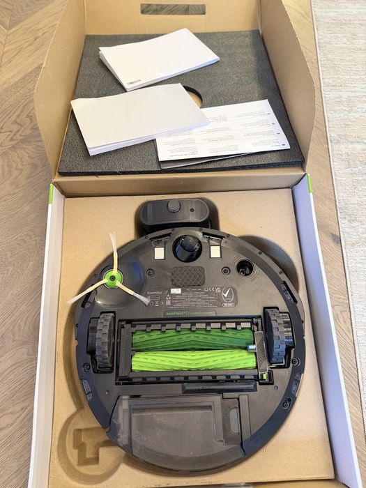 Прахосмукачка -Robot Roomba i7