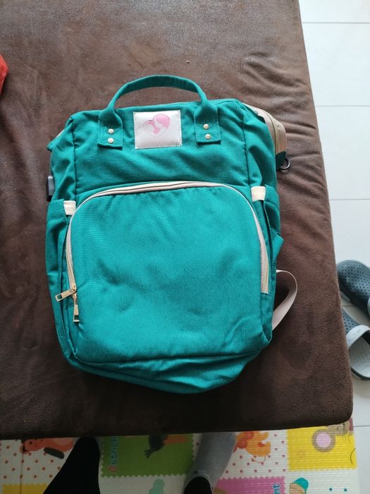 Раница /чанта за бебешка количка с вградена кошара