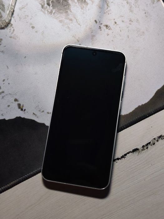 Обменяю/Продам Samsung S23FE