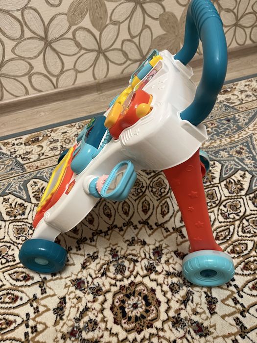 Продается ходунок каталка