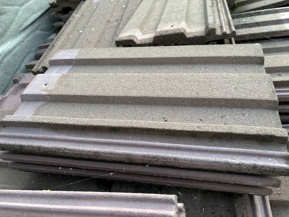 Vand țiglă , Super Oferta !!!