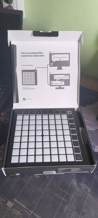 Novation Launchpad Mini MK3 – Nou / Sigilat (Controller MIDI Ableton)
