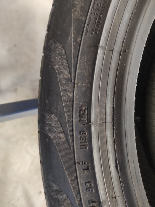 235/50/19 Pirelli